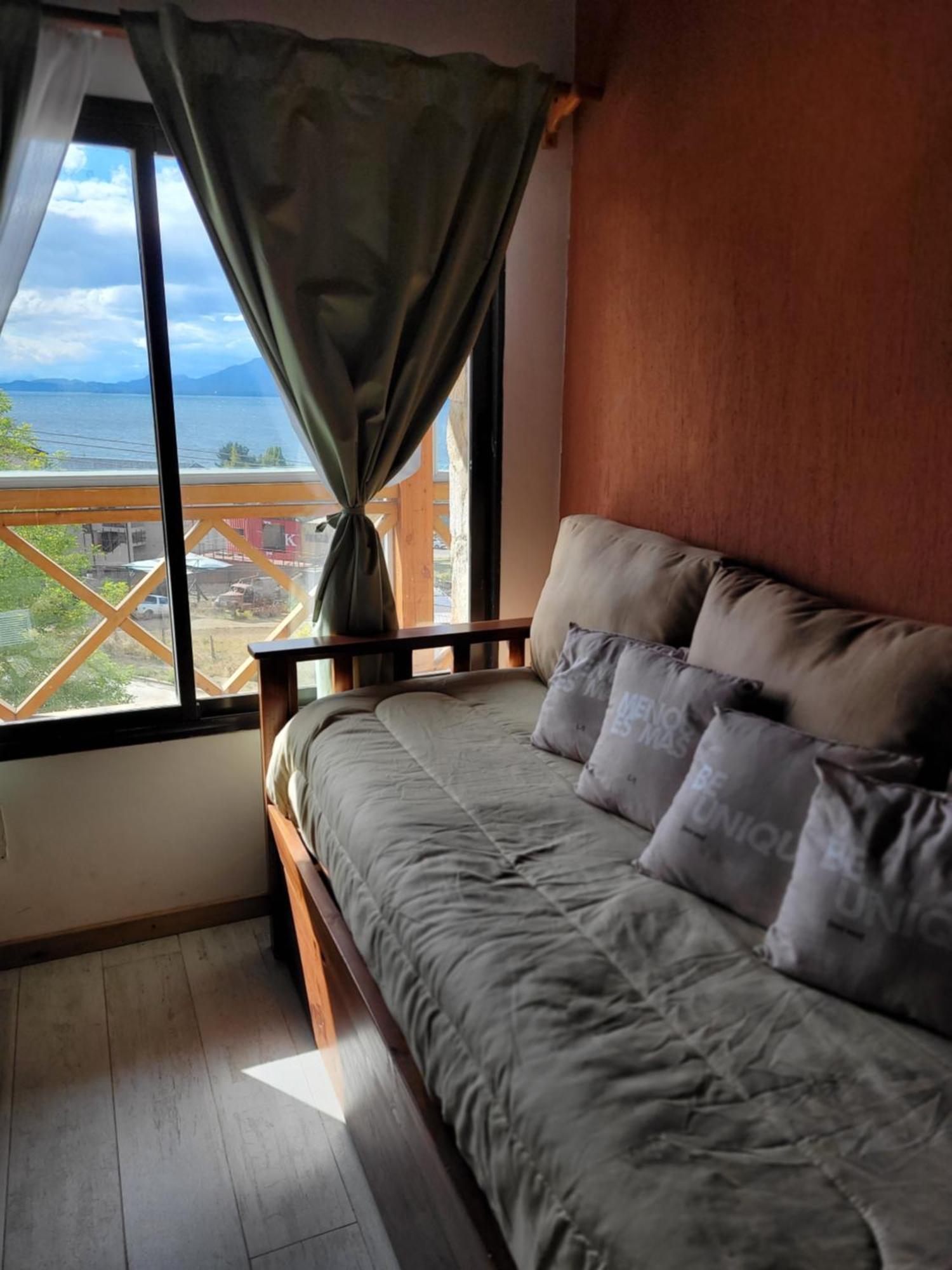 Dpto Tipo Cabana Con Vista Al Lago Daire San Carlos de Bariloche Dış mekan fotoğraf