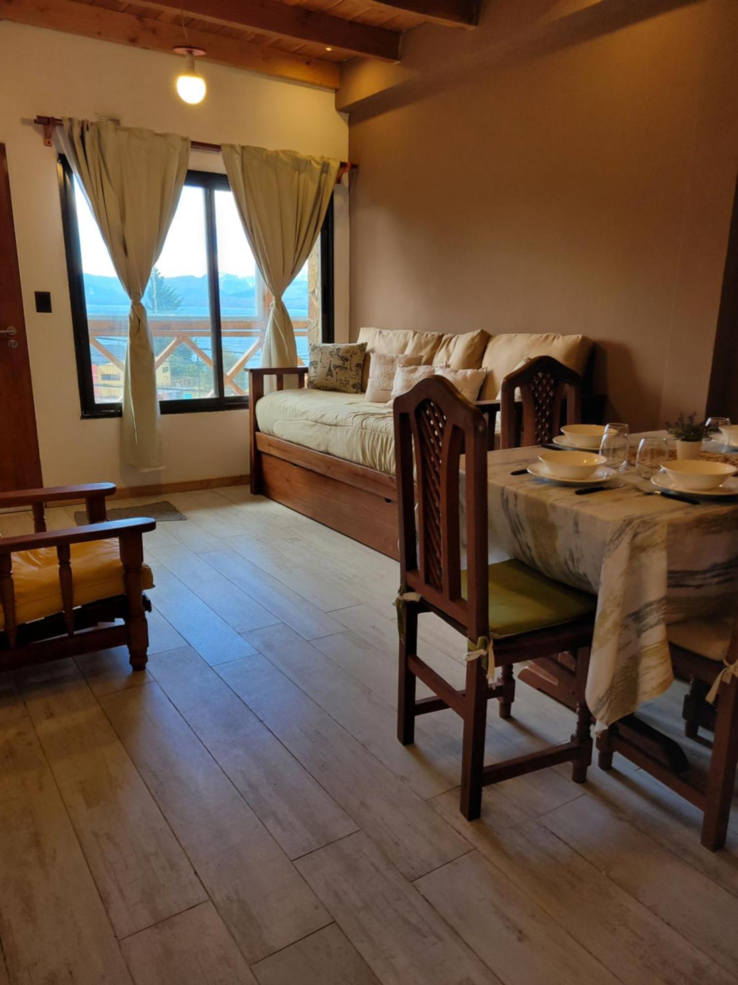 Dpto Tipo Cabana Con Vista Al Lago Daire San Carlos de Bariloche Dış mekan fotoğraf